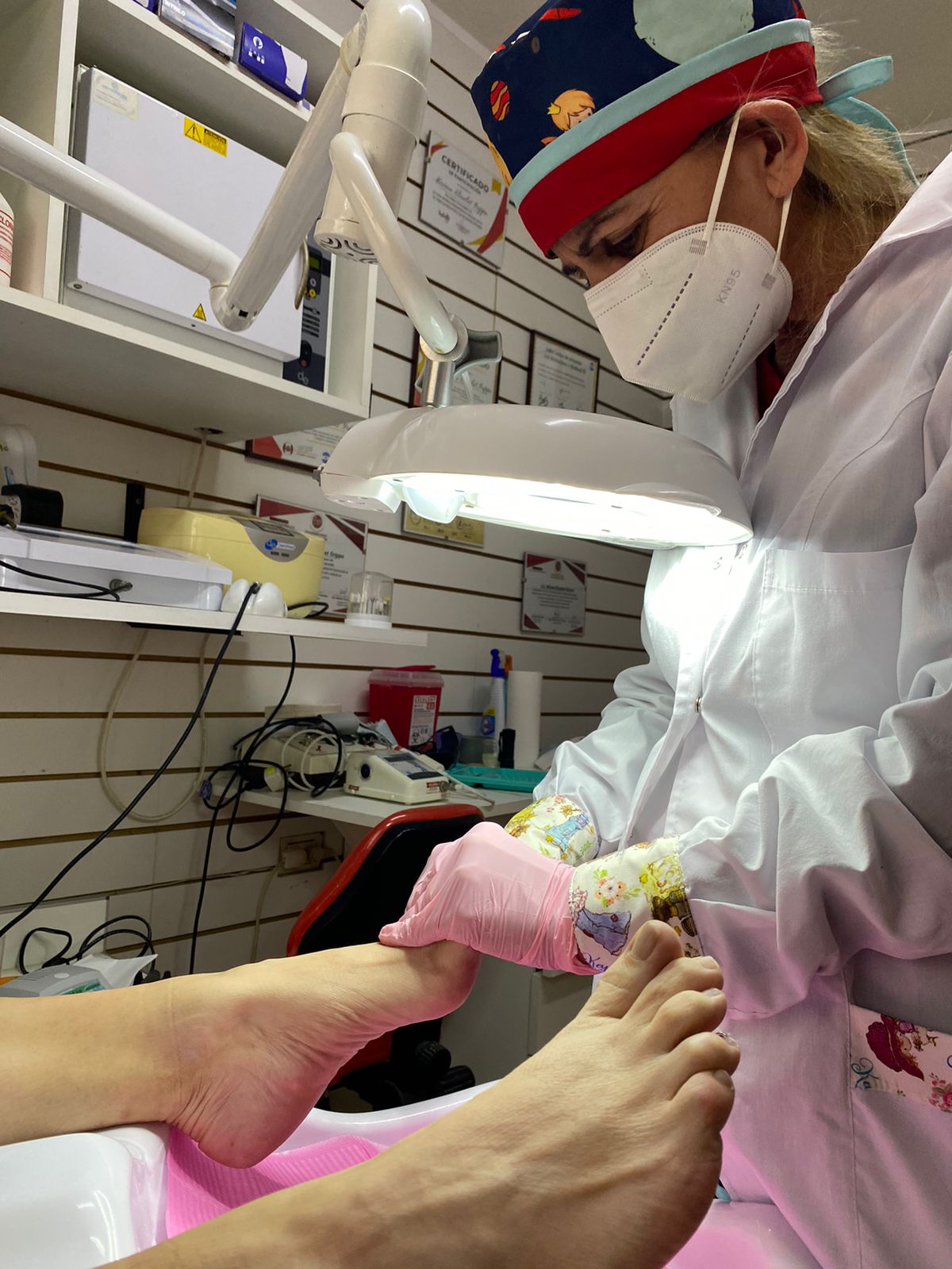 Atención podológica profesional y especializada